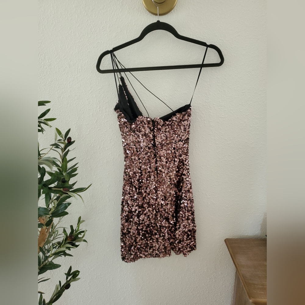 $129 Astr The Label Rose Sequin Stretch Cutout Bodycon Sheath Dress S NEW - Picture 6 of 9
